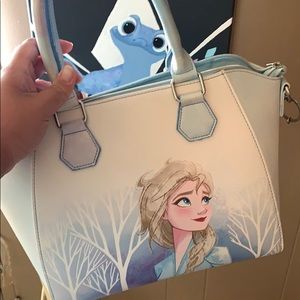 Loungefly Elsa crossbody purse